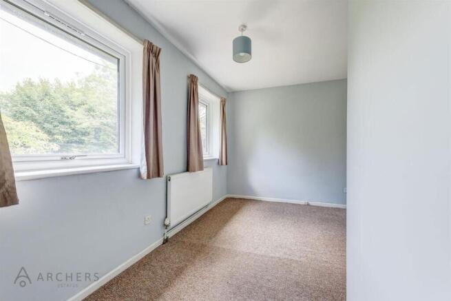 1 bed Apartment for sale Image 12