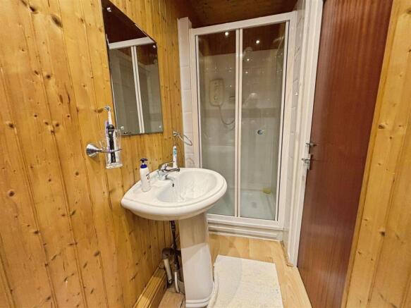 4 bed End of Terrace for sale Image 10