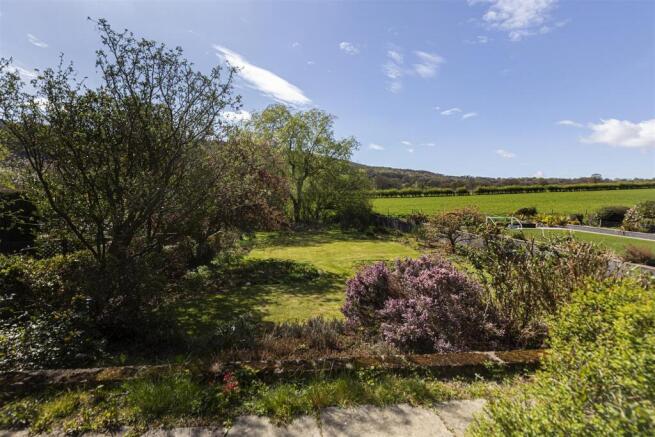Bramleys Estate Agents - Lumb Lane - Almondbury (5