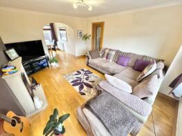30, Crummock Gardens, Beith KA15 2HD