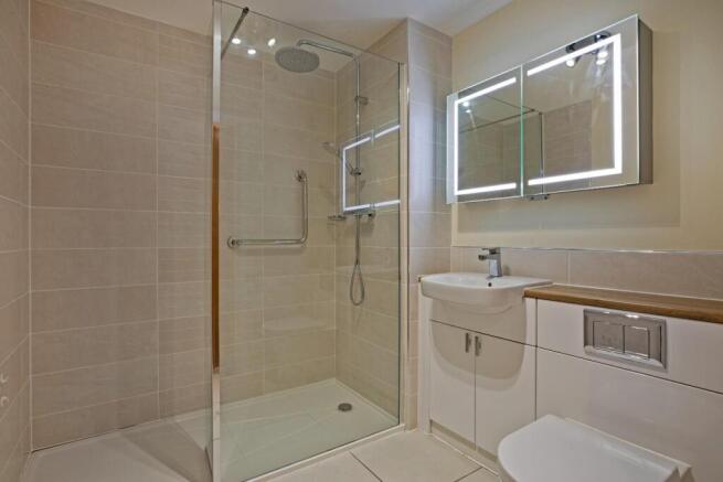 1 bed Retirement Property for sale Image 7