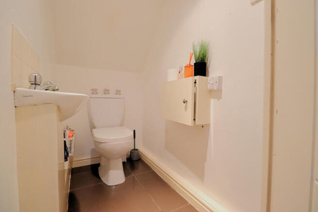 Thornwell Grove, Cudworth Barnsley, S72 photo 5