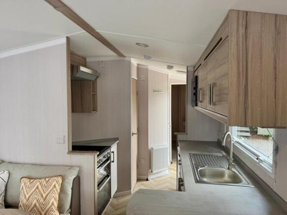 2 bed Caravan for sale Image 7