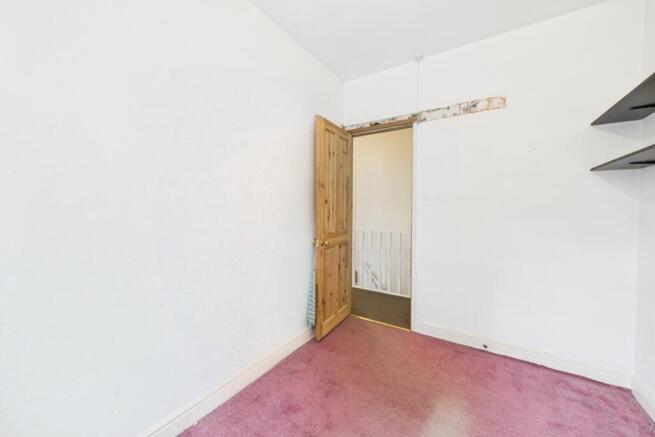 3 bed Terraced for sale Image 11