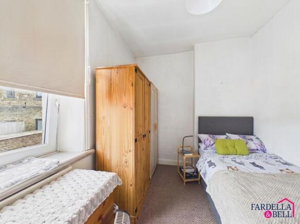 Back Chapel Street, Barnoldswick, BB18 photo 4