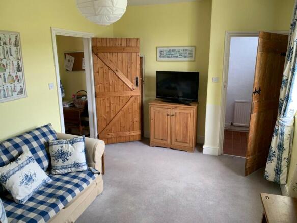 Photo 6
