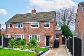 15, St Michael's Road, Sheffield S35 9YL