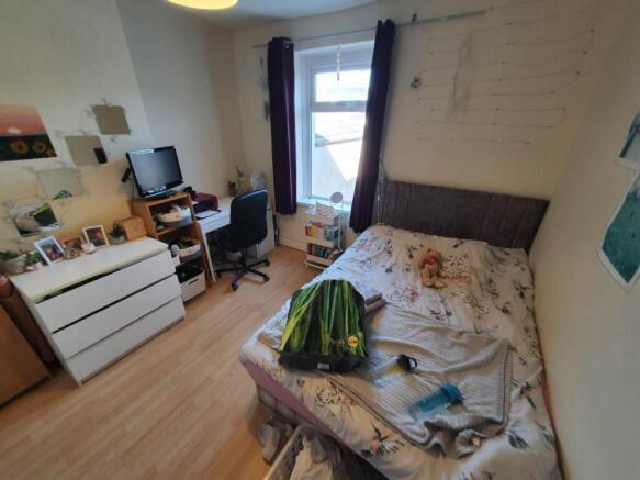First floor middle b