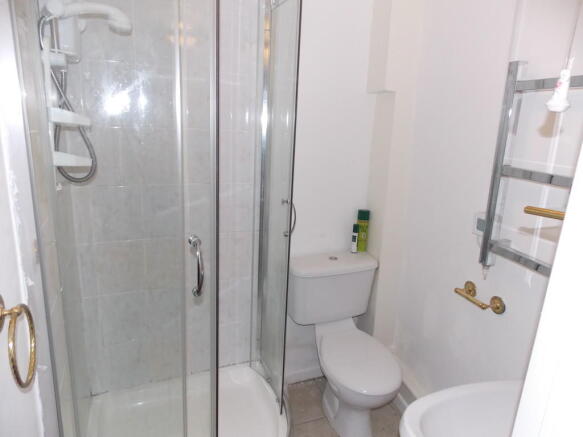 Shower Room 1