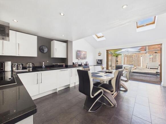 Dining Kitchen