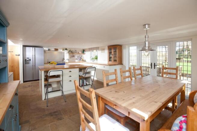 VALLEY COTTAGE - PHOTO D.jpg