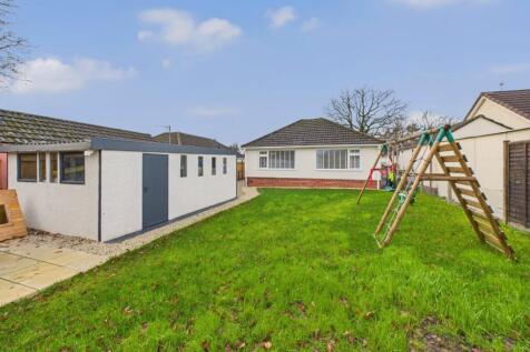 Keighley Avenue, Broadstone, Dorset, BH18