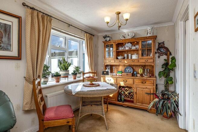 20 Greenfield Park, Kirkpatrick Fleming, Lockerbie, DG11 3AU photo 4