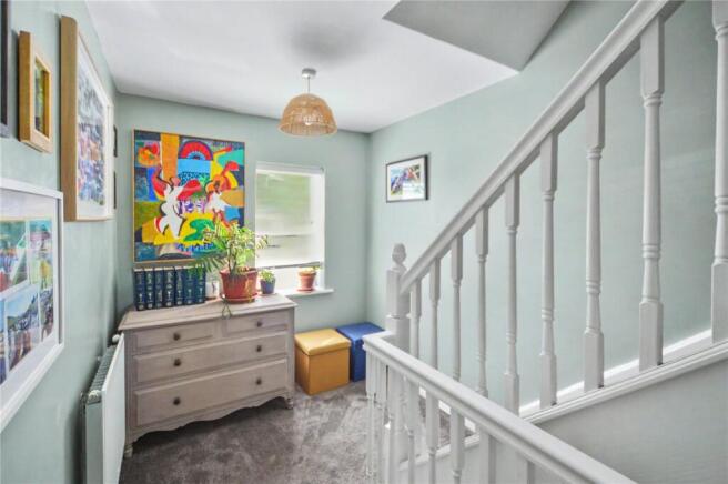 3 bed Terraced for sale Image 11