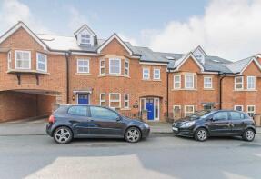 7, Midcroft House, Langdon Street, Tring HP23 6BA