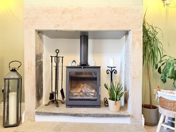 2 bed Terraced for sale Image 7