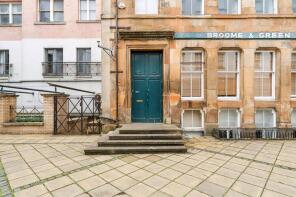 Flat 1/1, 83d, Candleriggs, Glasgow G1 1LF