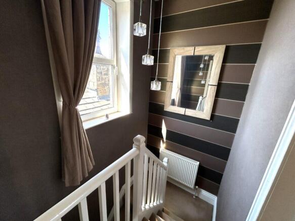 2 bed Terraced for sale Image 9