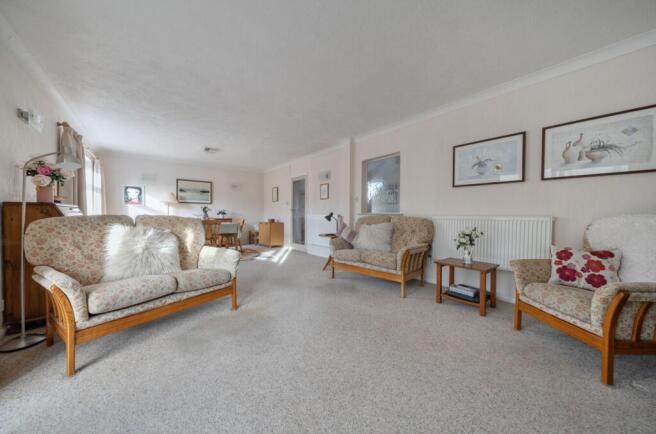 Shirley Drive, Felpham, PO22 photo 4