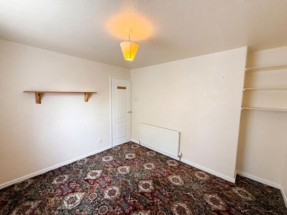 3 bed Semi-Detached for sale Image 10