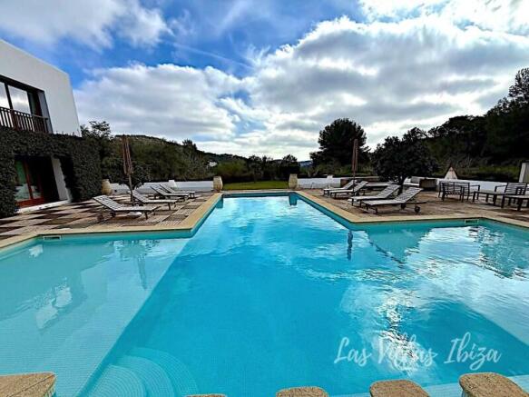 BEAUTIFUL FINCA WITH PLOT AND ANNEX HOUSE A FEW MINUTES FROM IBIZA, Santa Eulalia