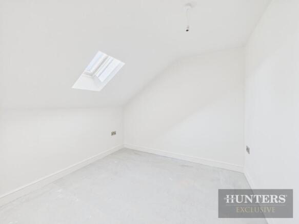 3 bed Terraced for sale Image 12