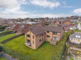 57f, Lorne Crescent, Dundee DD5 4DY