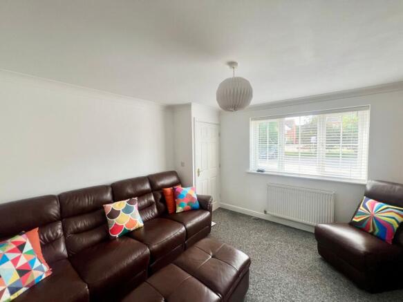 3 bed Terraced for sale Image 9