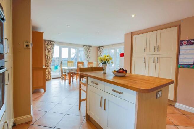 Kitchen/ Diner