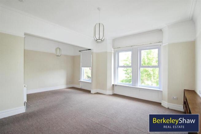 Lounge / Dining Room
