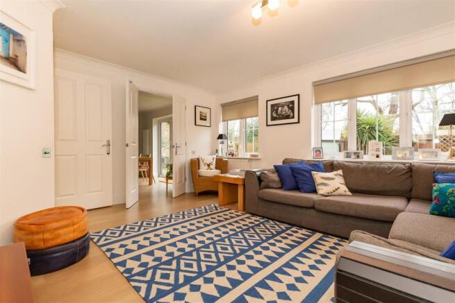 16 Parkside  (4).jpg