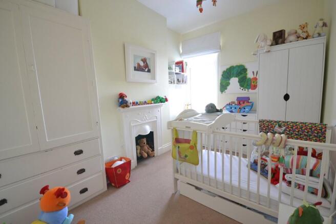 BEDROOM 2