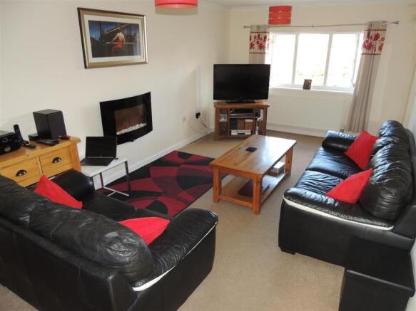 Lounge: