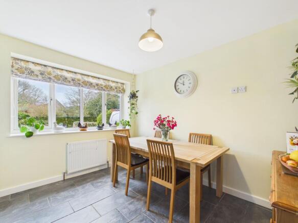 3 bed Detached for sale Image 9