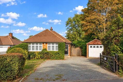 School Lane, West Horsley, KT24