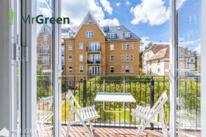 52, 70 Exton Gardens, Knyveton Road, Bournemouth BH1 3BP