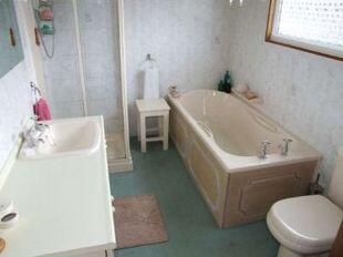 Ensuite Bathroom