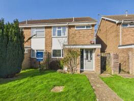 2, Rowan Close, Haywards Heath RH16 3RW