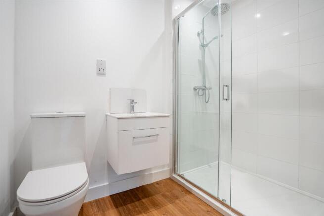 18 bed House for sale Image 9