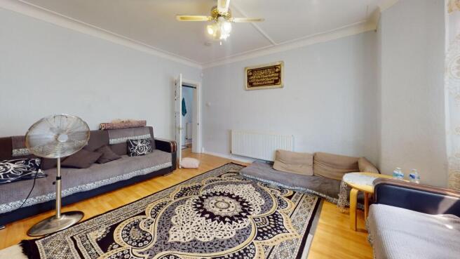 21 Vale Court, Acton, London, W3 7SA