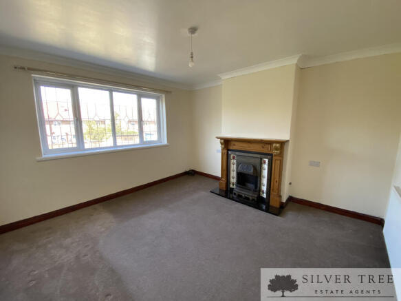 3 bed Terraced for sale Image 2