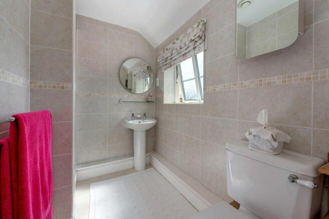 En suite shower room