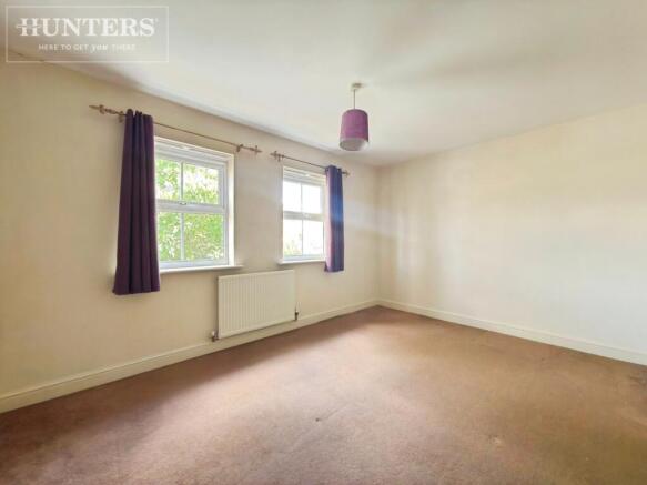 3 bed Semi-Detached for sale Image 8