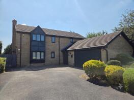 43, Bent Lea, Bradley, Huddersfield HD2 1QW