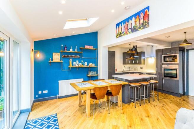 Kitchen/Dining Room