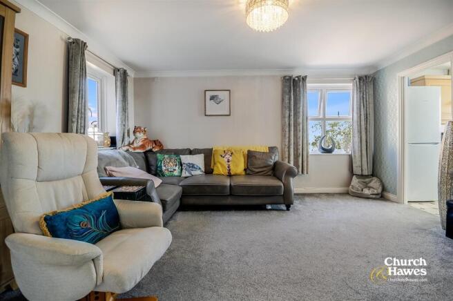 Belvedere Road, Burnham-On-Crouch photo 4