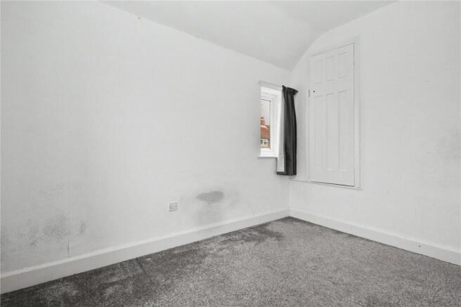 4 bed Semi-Detached for sale Image 10