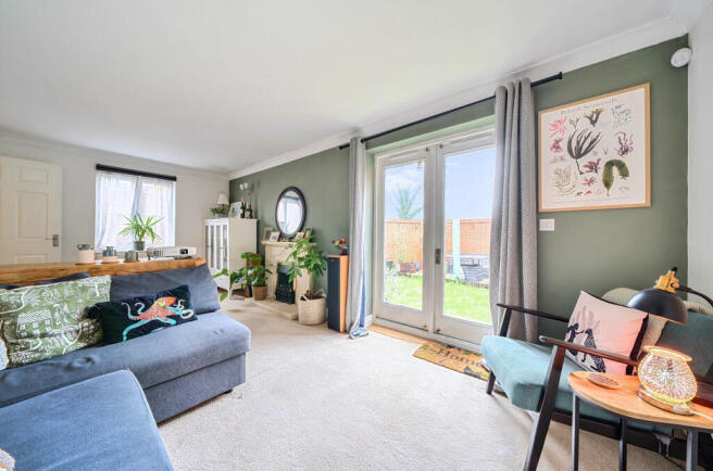 1405940-25-697b75...