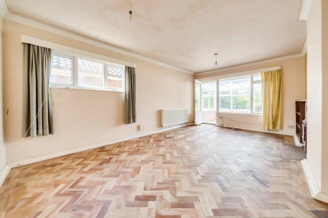 Lounge / Dining Room