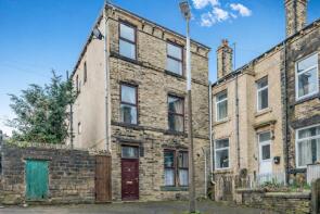 72, High Street, Cleckheaton BD19 3PX